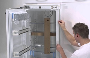 Установка встраиваемого холодильника в Томске